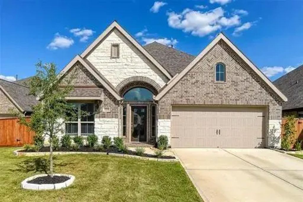 25110 Mountclair Hollow Lane, Tomball