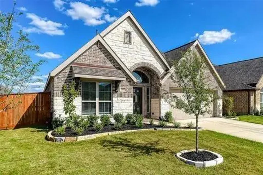 25110 Mountclair Hollow Lane, Tomball