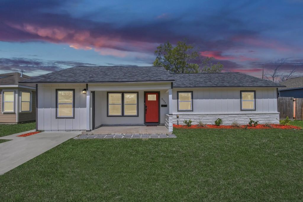 5123 Dewberry Street, Houston