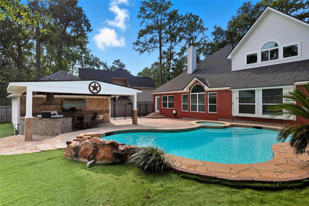 35 Outervale Place, The Woodlands