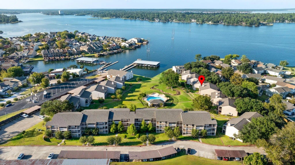 204 Lakeview Terrace G, Conroe