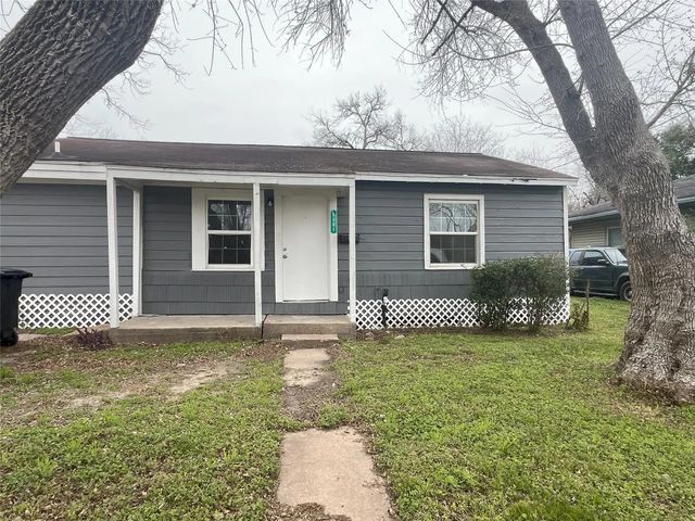 5301 Higgins Street, Houston