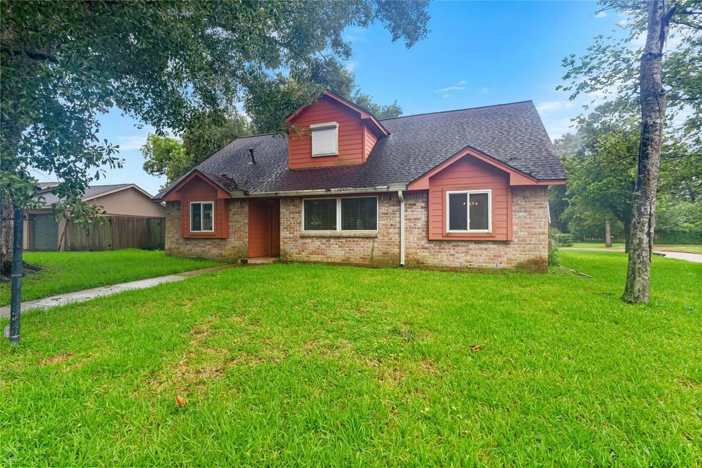 5000 Cedar Creek Drive, Dickinson