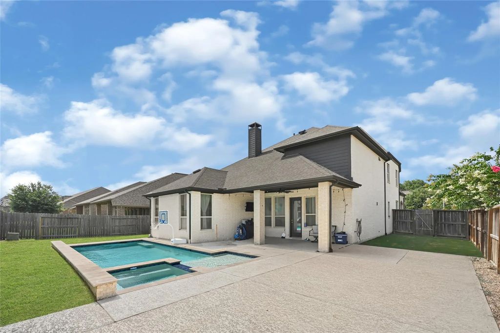 13018 Fernbank Forest Drive, Humble