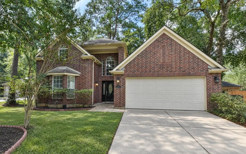 15 Shinyrock Place, The Woodlands