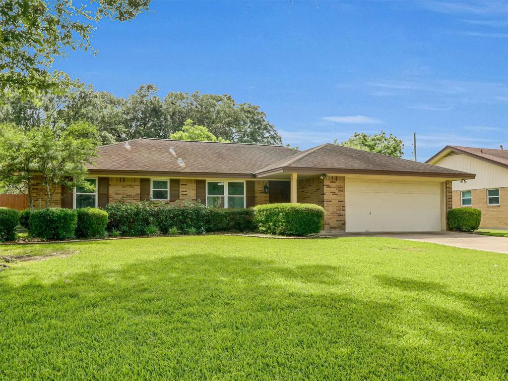 805 Bluebonnet Lane, Katy