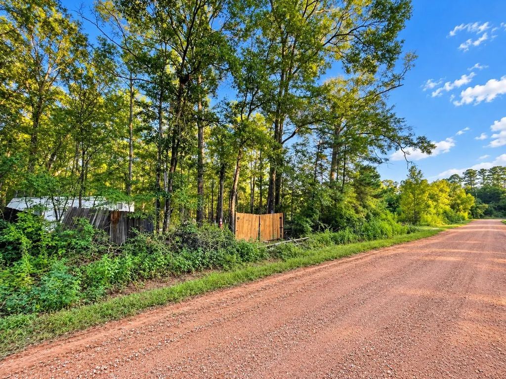 River Creek Drive, Cleveland
