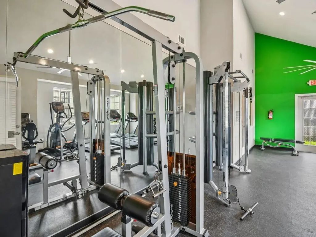 4211 Clay Hill Drive 412, Houston