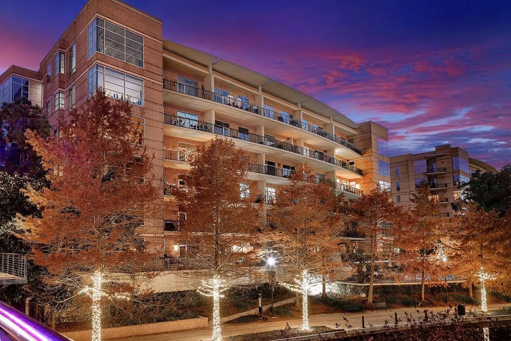 1 Waterway Court 5b, The Woodlands