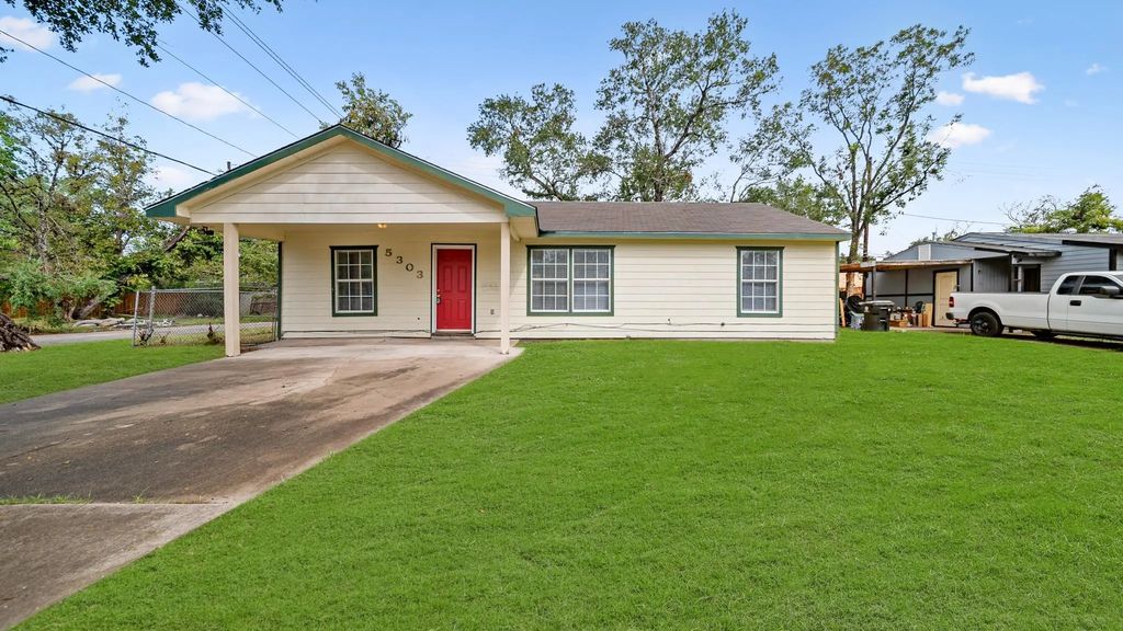 5303 Ridgeway Drive, Houston