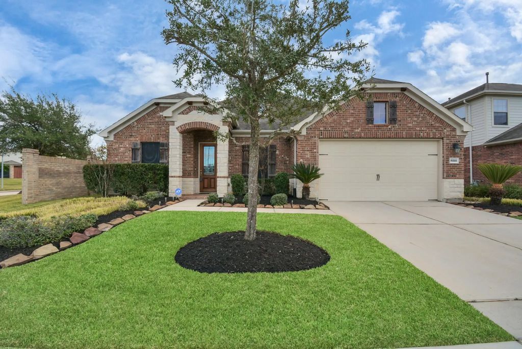 15222 Rigby Point Lane, Cypress