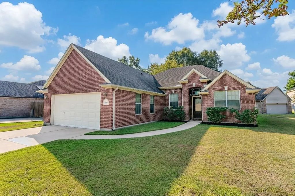507 Harbor Mist Drive, Crosby
