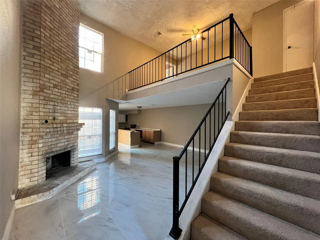 12239 W Village Drive B, Houston