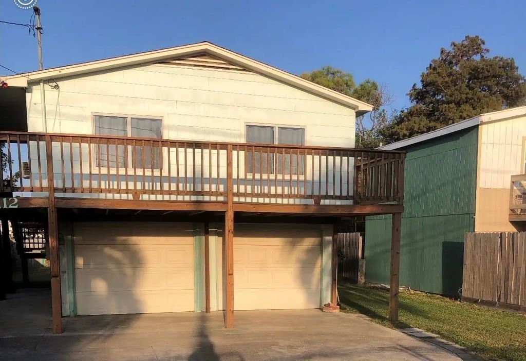 1112 7th Street, San Leon