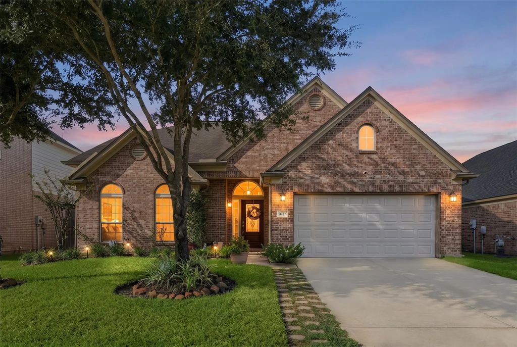 4227 Texian Forest Trail, Humble