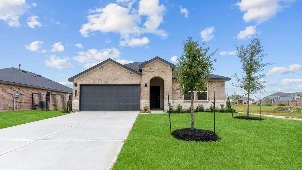 14015 Palmares Drive, Texas City