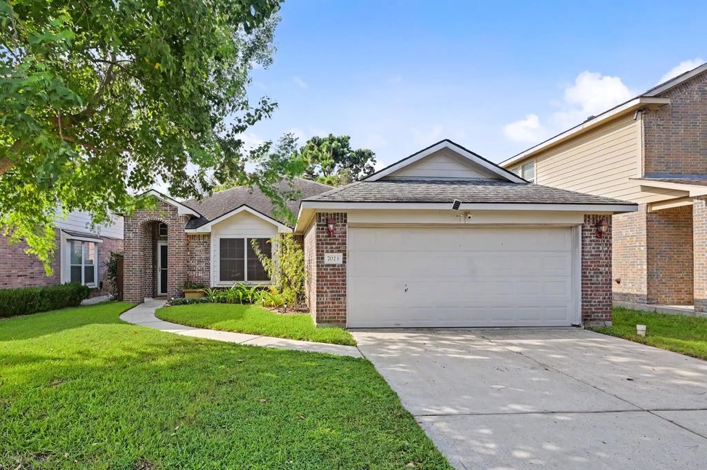 7023 Durango Creek Drive, Magnolia
