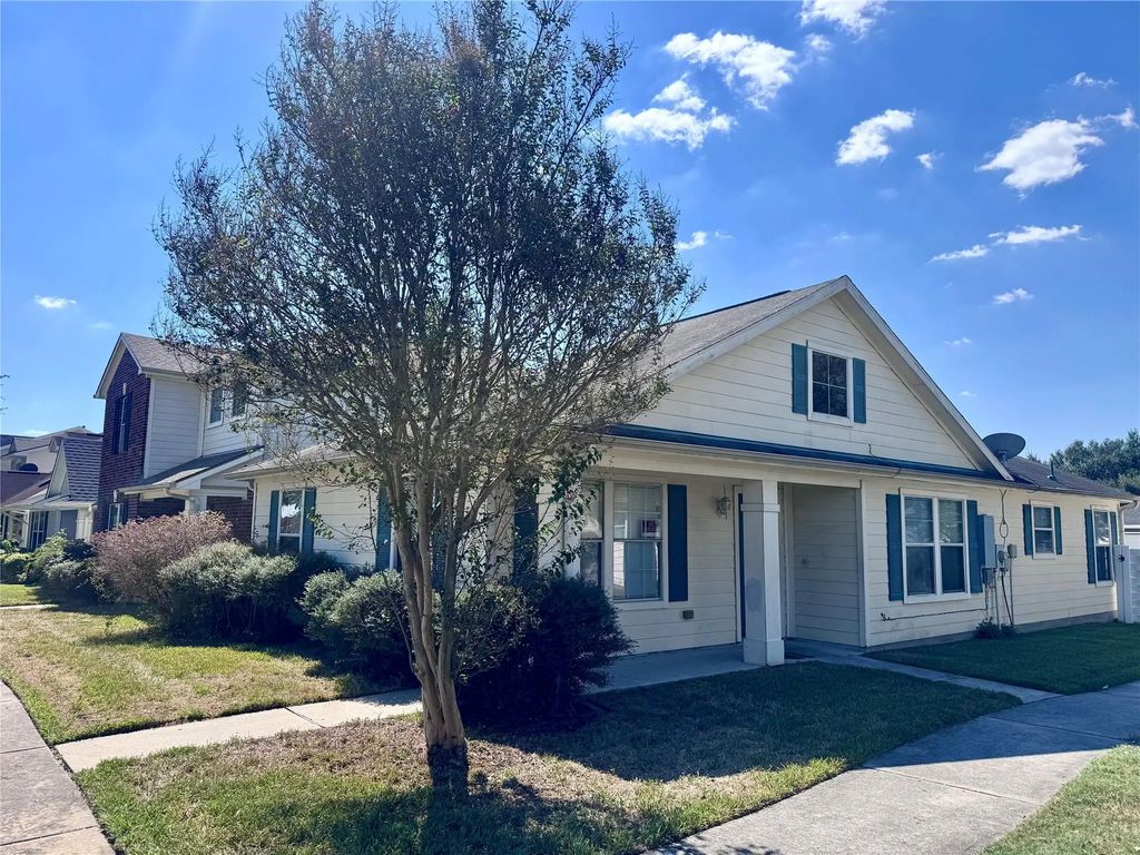19434 Fletcher Way Drive, Houston