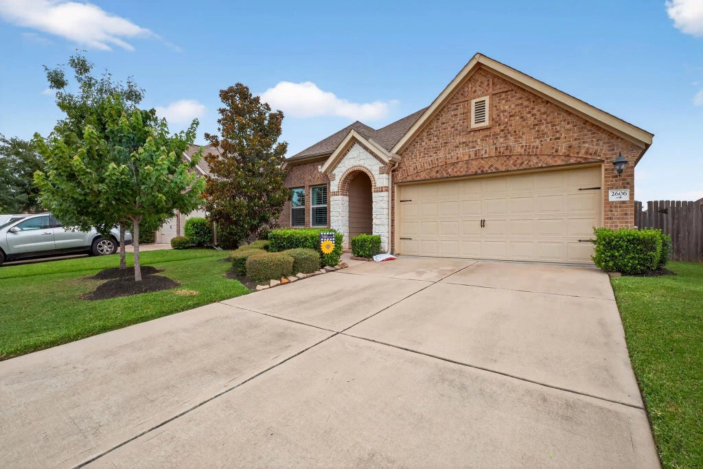 2606 Ivy Wood Lane, Conroe