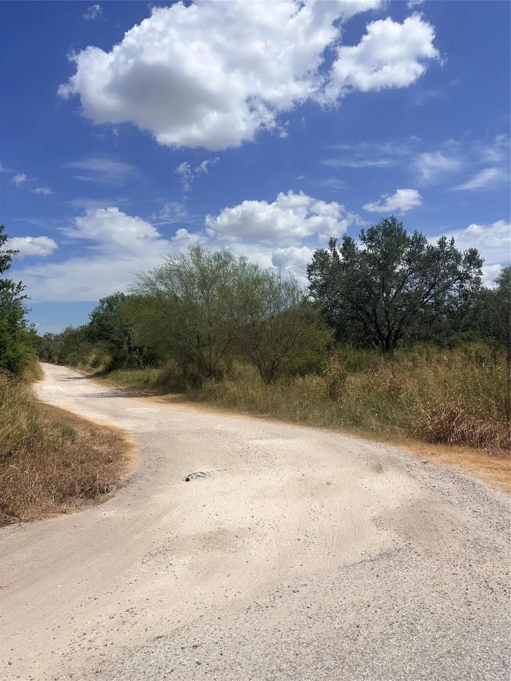 5111 River Oaks Drive, Beeville