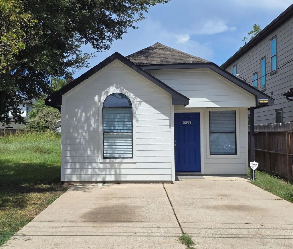 4405 Brinkley Street, Houston