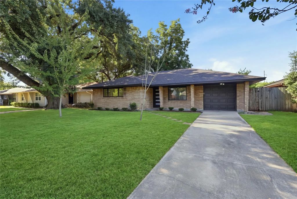4709 Nina Lee Lane, Houston