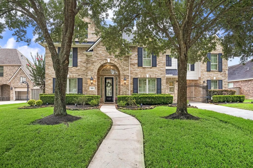 5919 Majestic Pines Drive, Kingwood