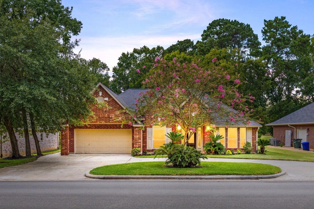 512 Cherry Hills Drive, Huntsville