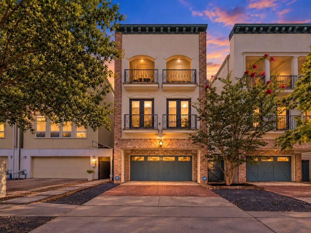 534 W 26th Street, Houston