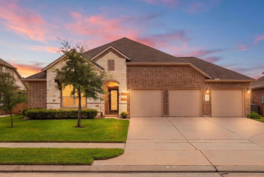 22906 June Point Court, Tomball
