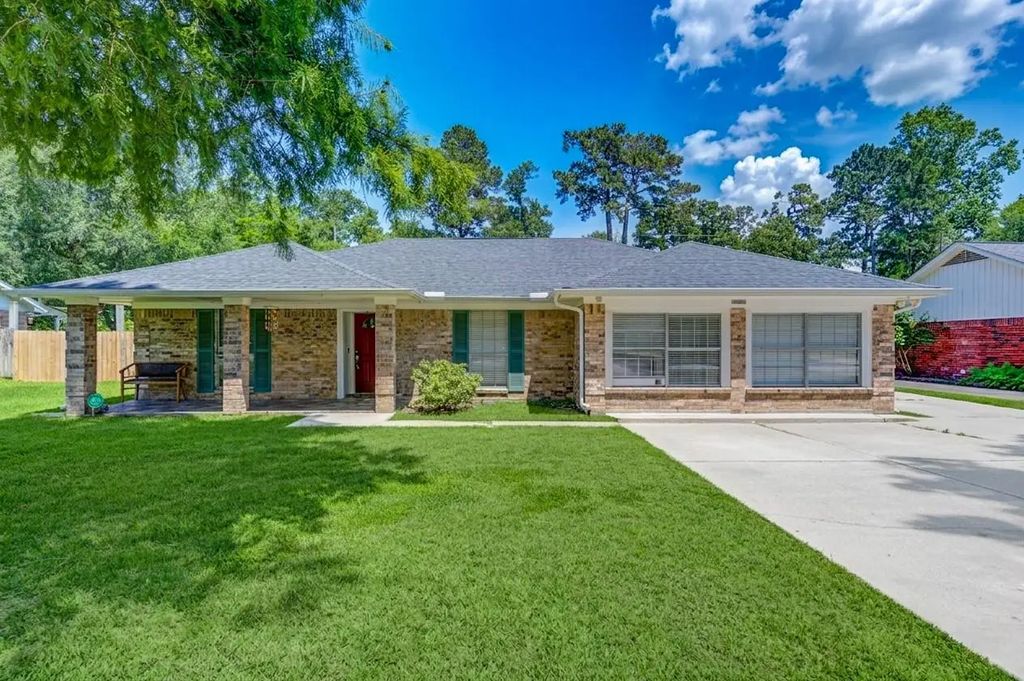 24522 Glen Loch Drive, Spring