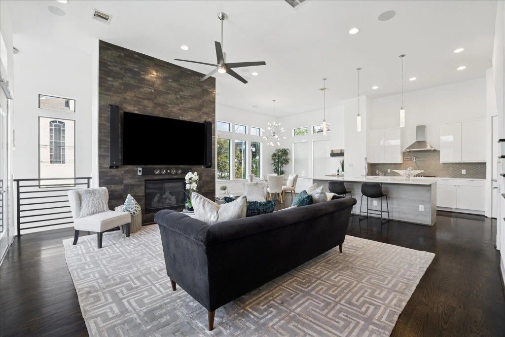 612 Reinicke Street, Houston