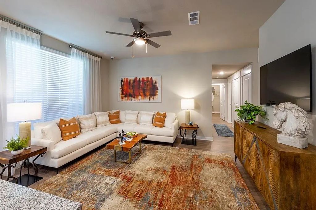 30020 Creekside Terrace Drive 8201, Spring