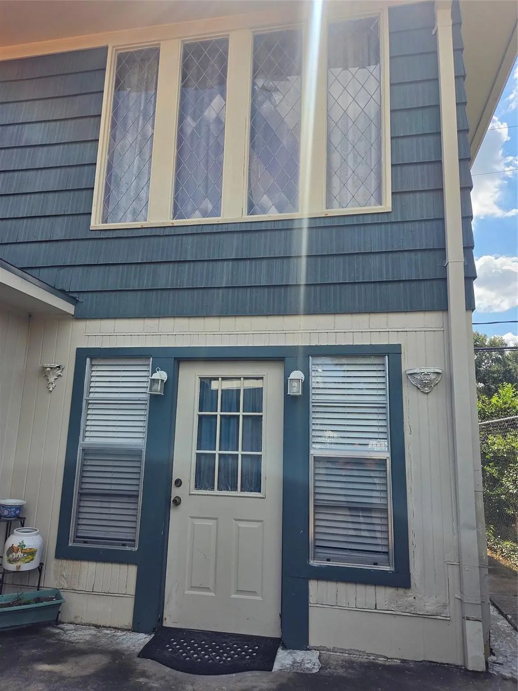 6526 Country Club Drive B, Houston