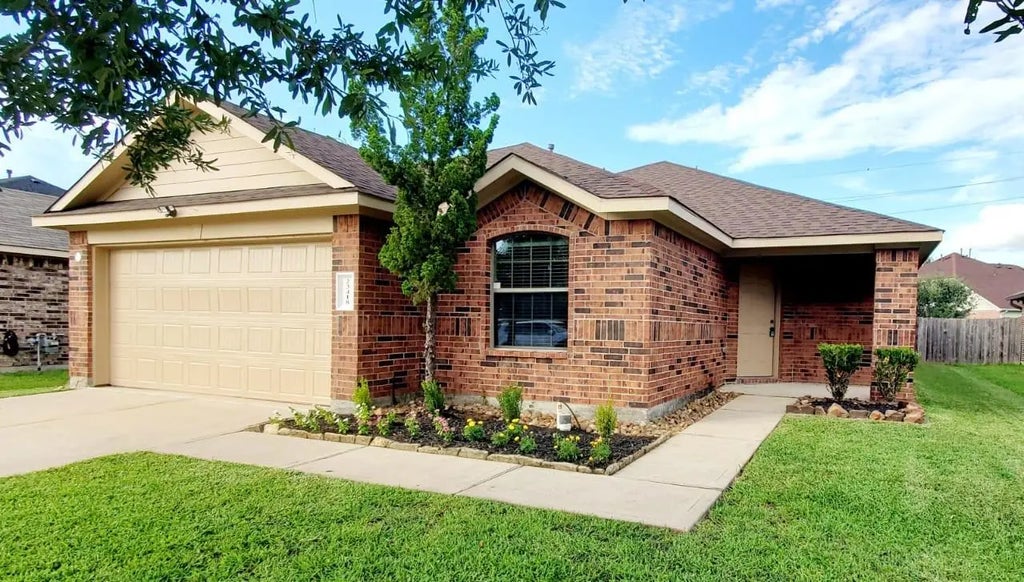 23418 Dukes Run Drive, Spring