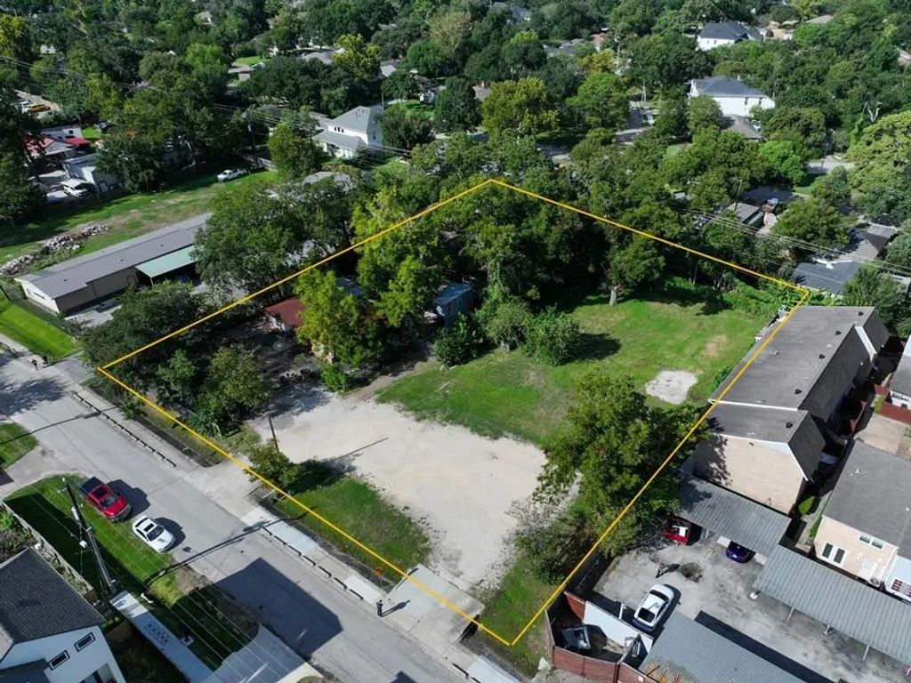 1405 Cedar Post Lane, Houston