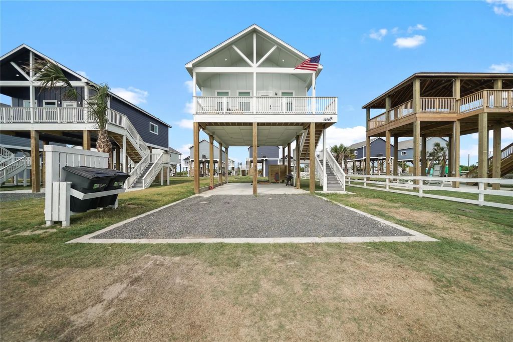 1070 Cedar Lane, Gilchrist