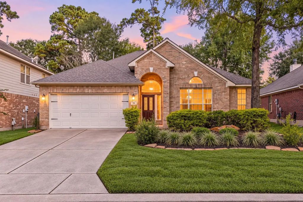 26 Heron Hollow Court, The Woodlands
