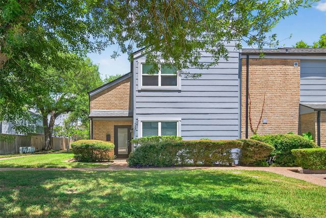723 Worthshire Street, Houston