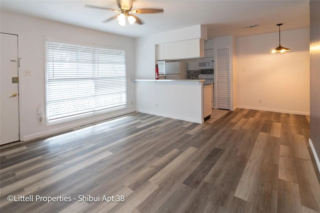 714 Woodrow St 38, Houston
