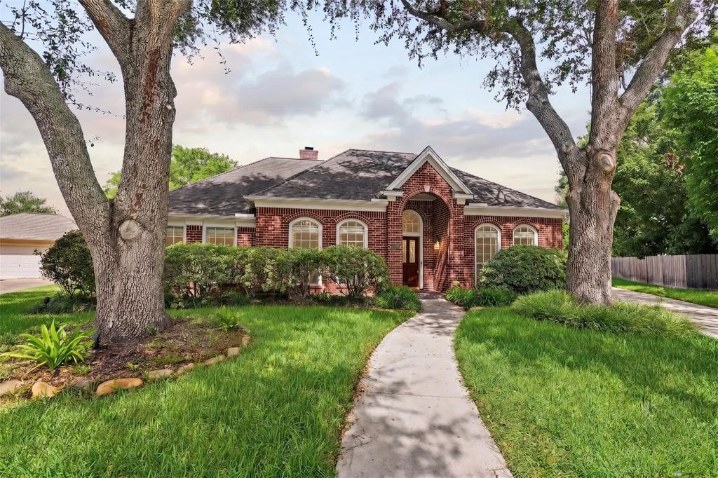 4506 Lowerby Lane, Sugar Land