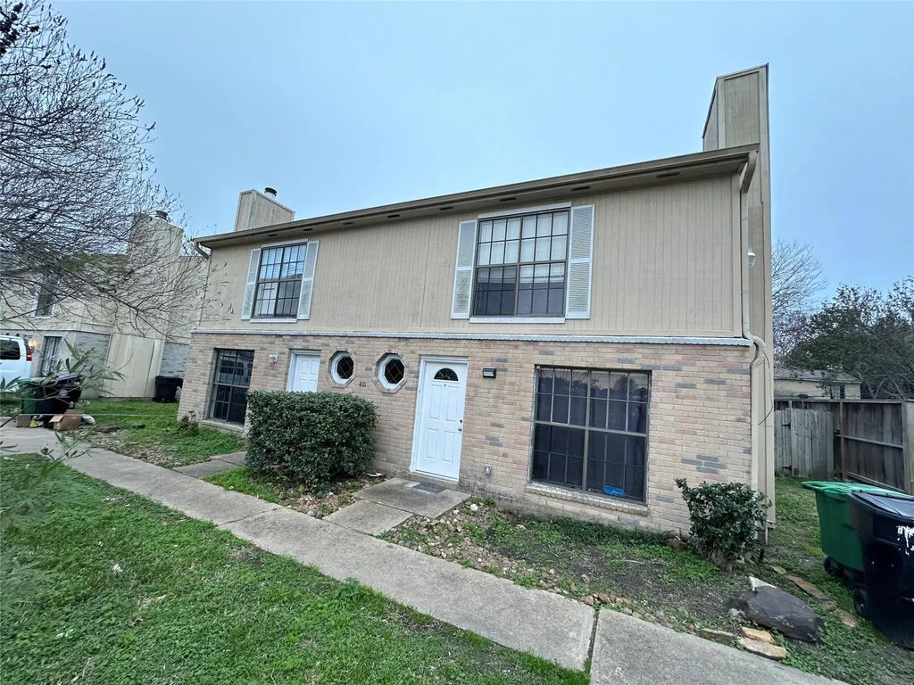 4111 Lark Lane B, Houston