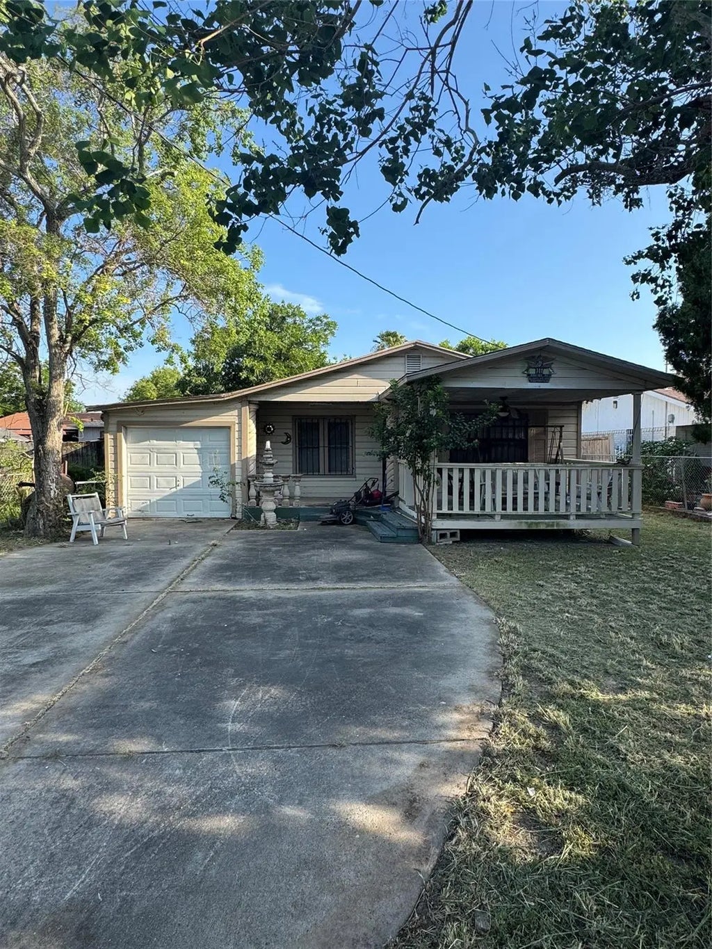 701 Mendez Street, Harlingen