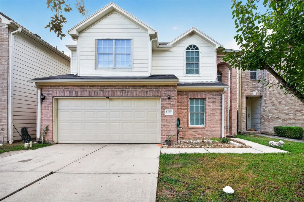 10119 W Palm Lake Drive, Houston