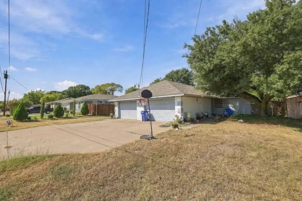 13027 Mitchell Drive, Balch Springs