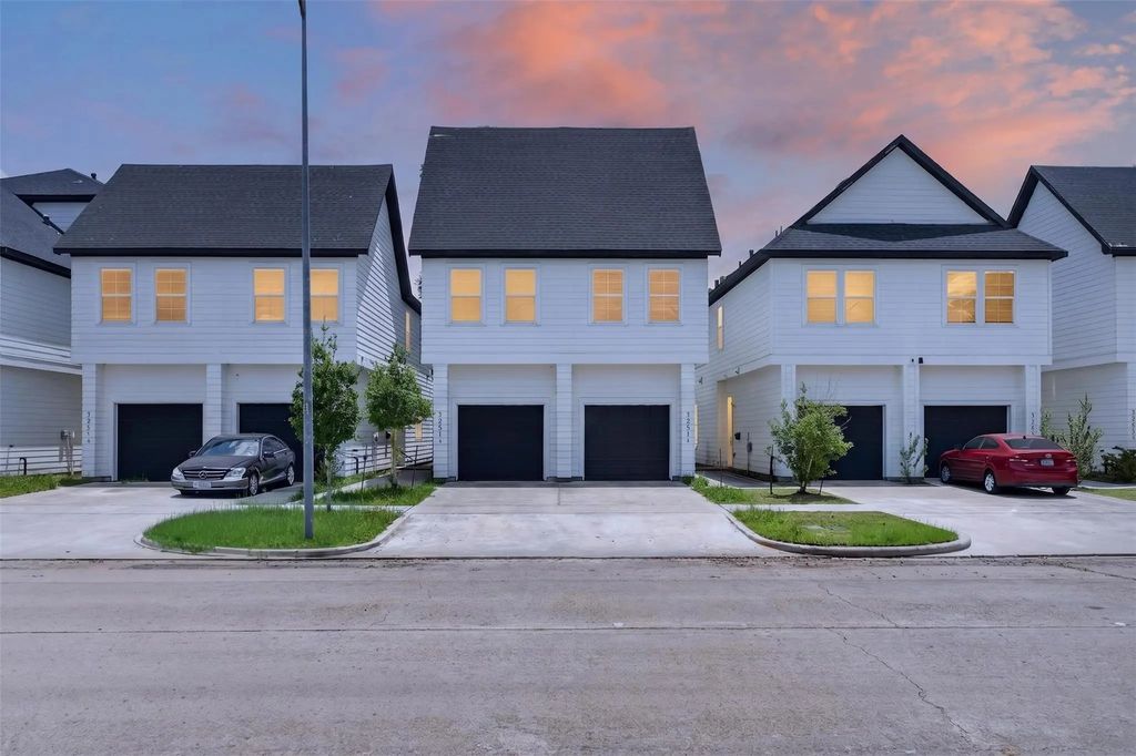 3229 Real Street A, Houston