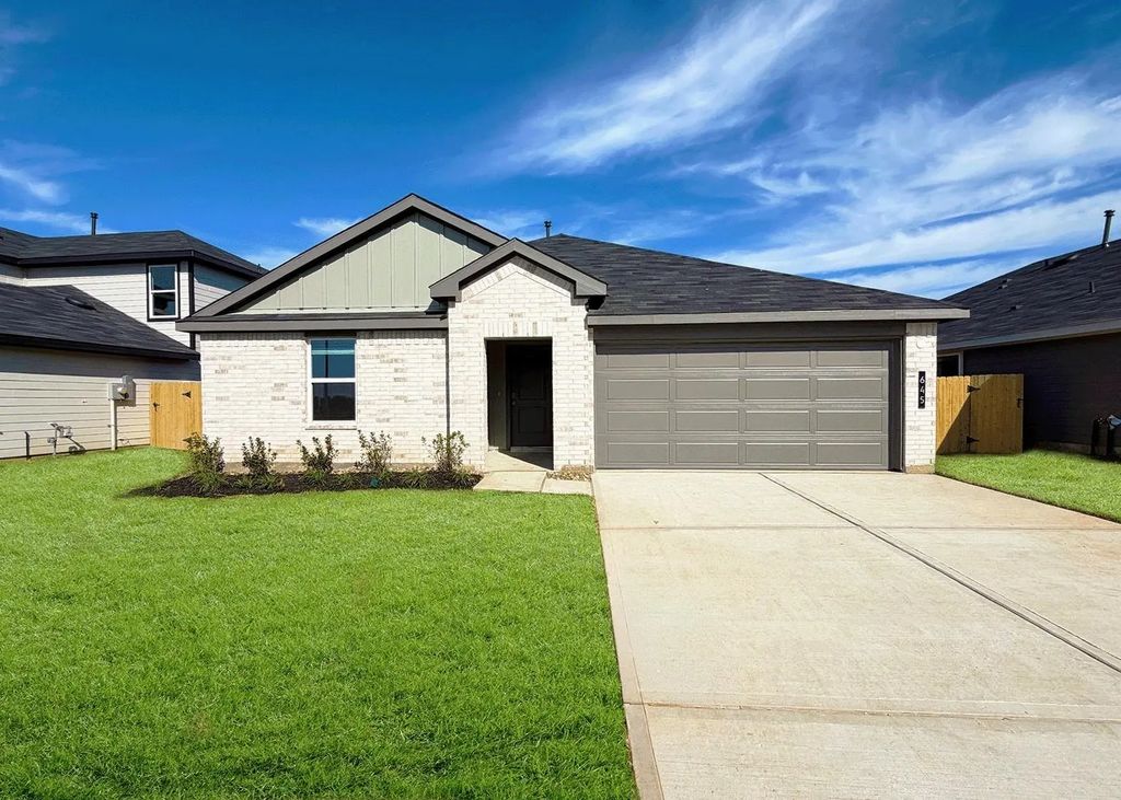 645 Iron Horse Drive, Conroe