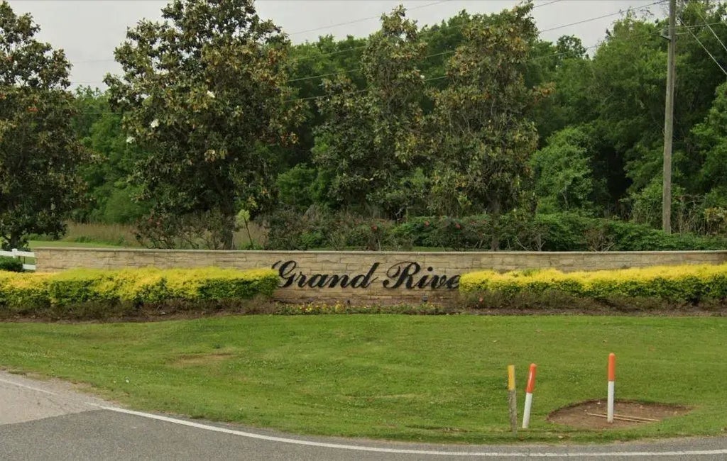 3333 Blue Grass, Richmond