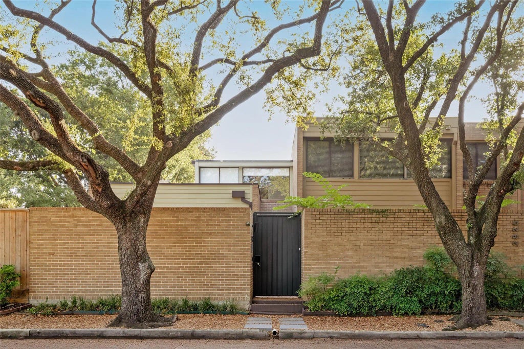 2823 Sackett Street, Houston