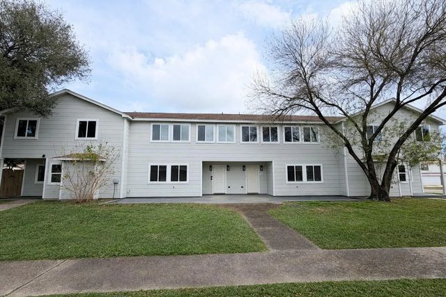5763 Easthampton Drive A-d, Houston